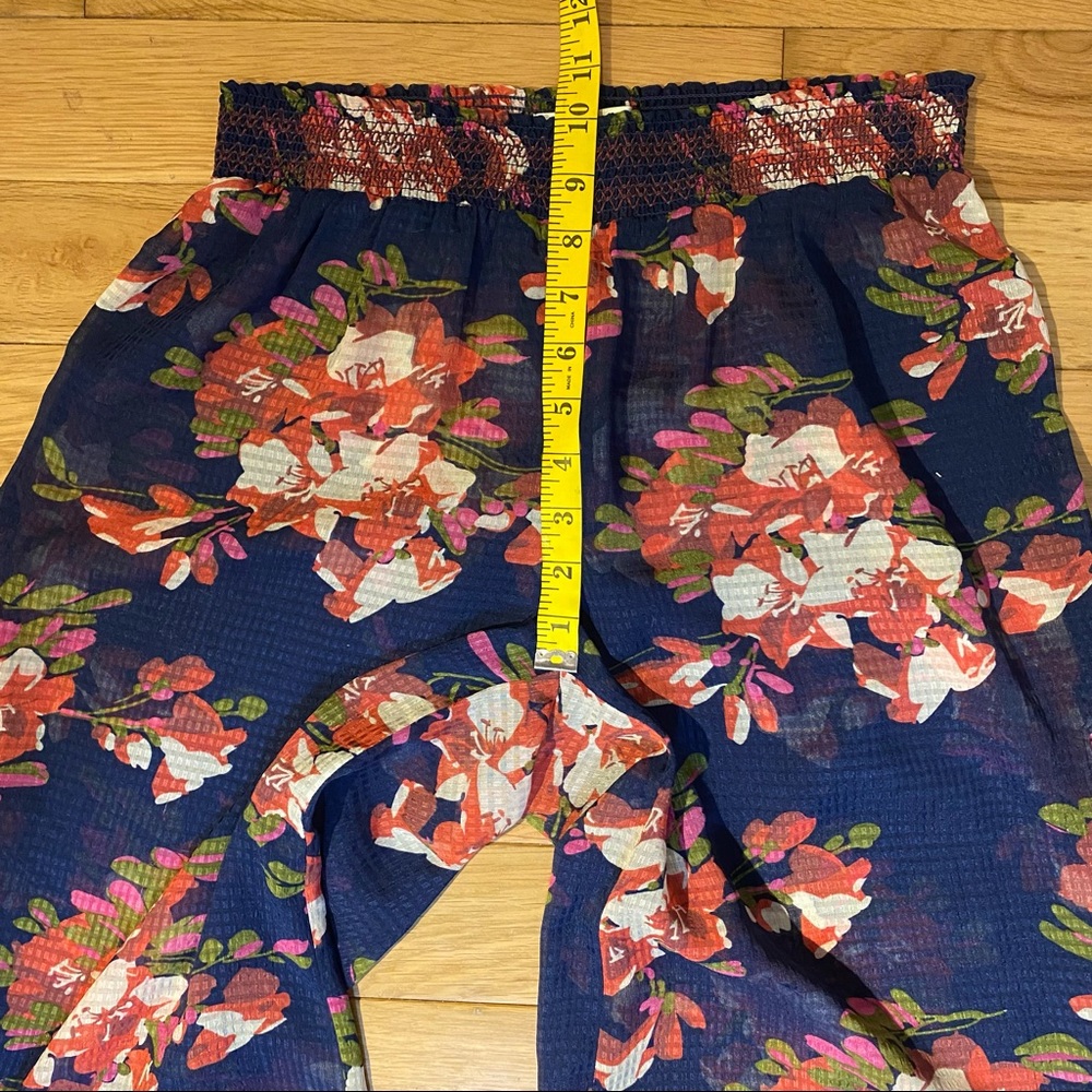 Anthro Elevenses Fire Lily Wide Legs Pants Sheer in blue with red florals size S - Picture 11 of 13